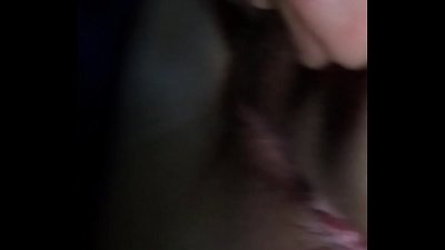 গাড়িতে গার্লফ্রেন্ডের সাথে